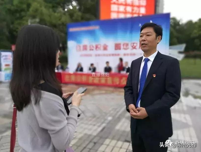 职工公积金算工资还是福利,缴存公积金有什么好处