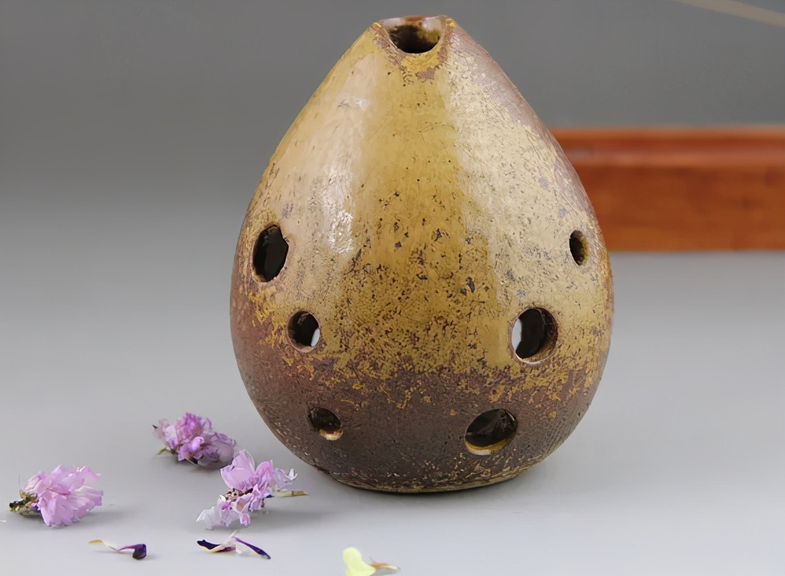 什么乐器简单易学易上手又不扰民,什么乐器比较容易上手又可以演奏