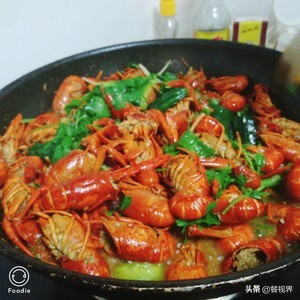 小龙虾最简单的做法去头的小龙虾,六种小龙虾哪种做法最好吃