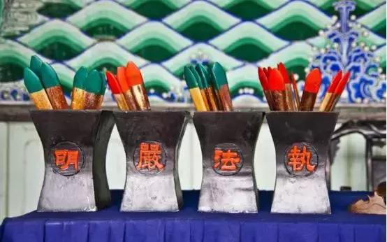 古代刑具狗头铡,狗头铡刑具