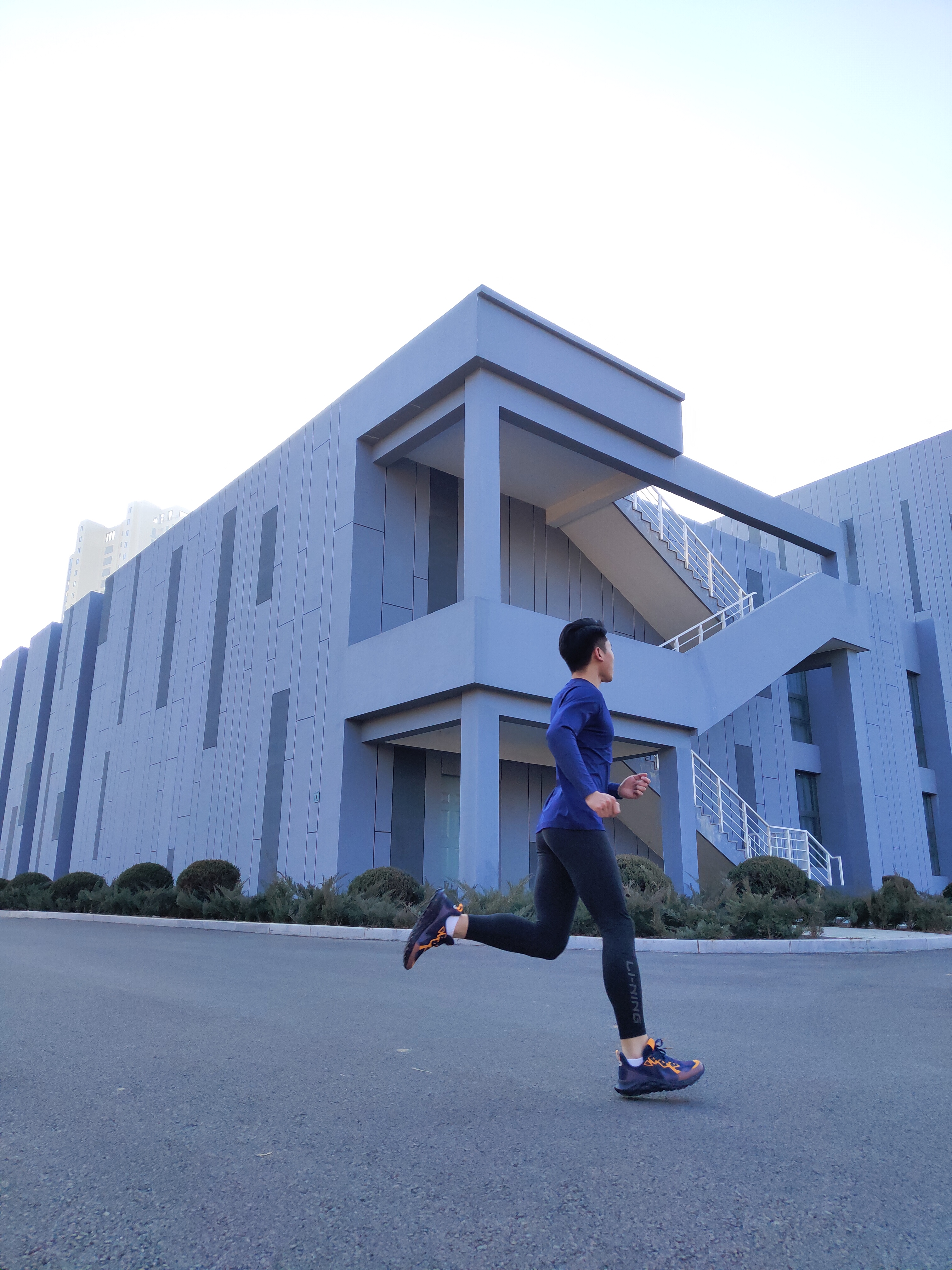 李宁不畏风雪鞋,李宁无惧风雨