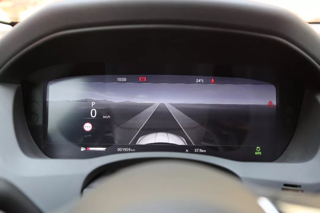 昆明秋名山弯道超车小试捷豹xel,彩云之巅抢先试驾全新捷豹xel