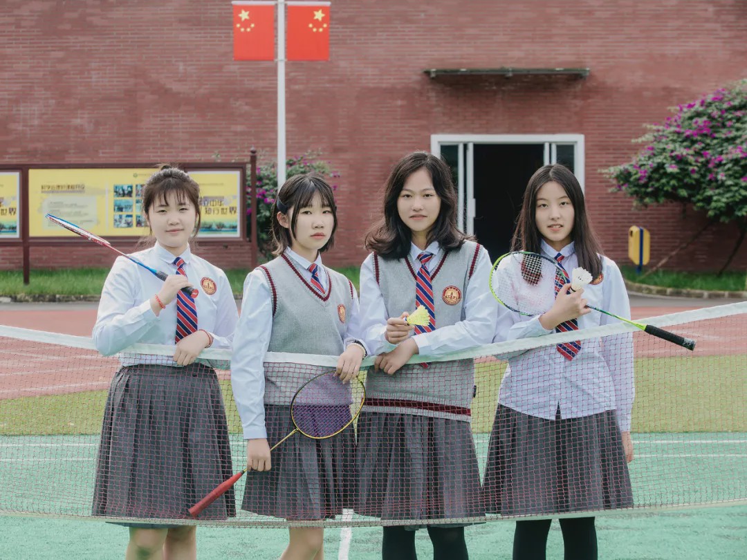 青春有你，真好！成都最美夏季校服大赏