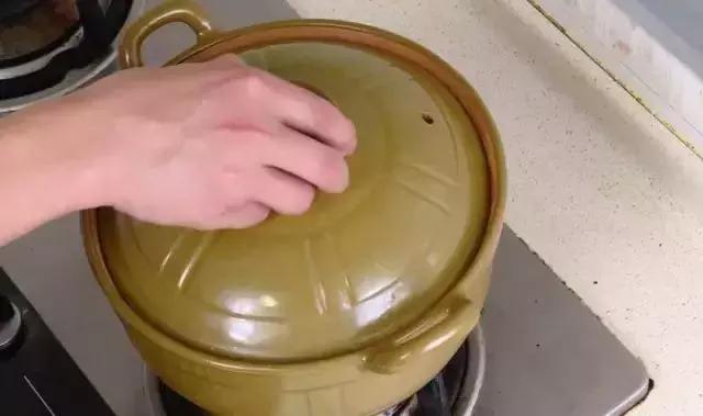 炖老鸭汤加一物清爽不腻又滋补,老鸭汤夏天炖什么最好吃