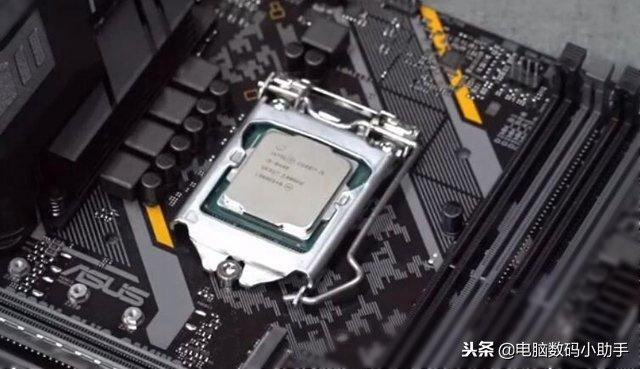 rog全家桶装机实录组装电脑,自己组装台式电脑最简单配置方法