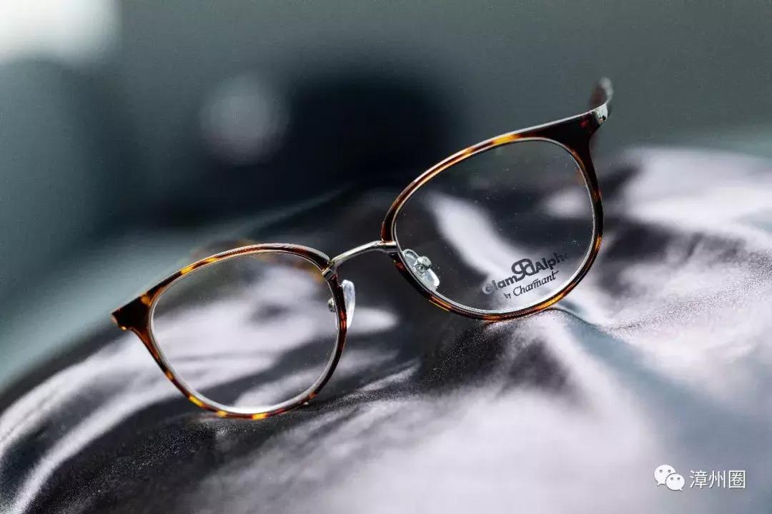 真的假的！漳州自带网红流量的眼镜店做活动了！分分钟被搬空！