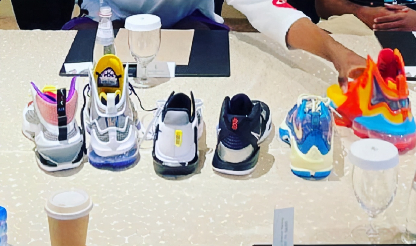 字母哥3代篮球鞋偏大还是偏小,字母哥球鞋3代上脚合集