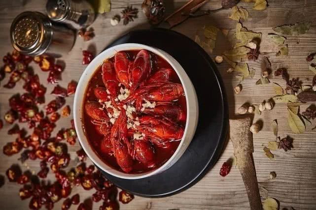 中国餐饮业厉害的公司,中国餐饮业现状及发展