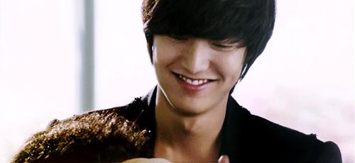 韩国欧巴李敏镐,李敏镐欧巴颜值巅峰