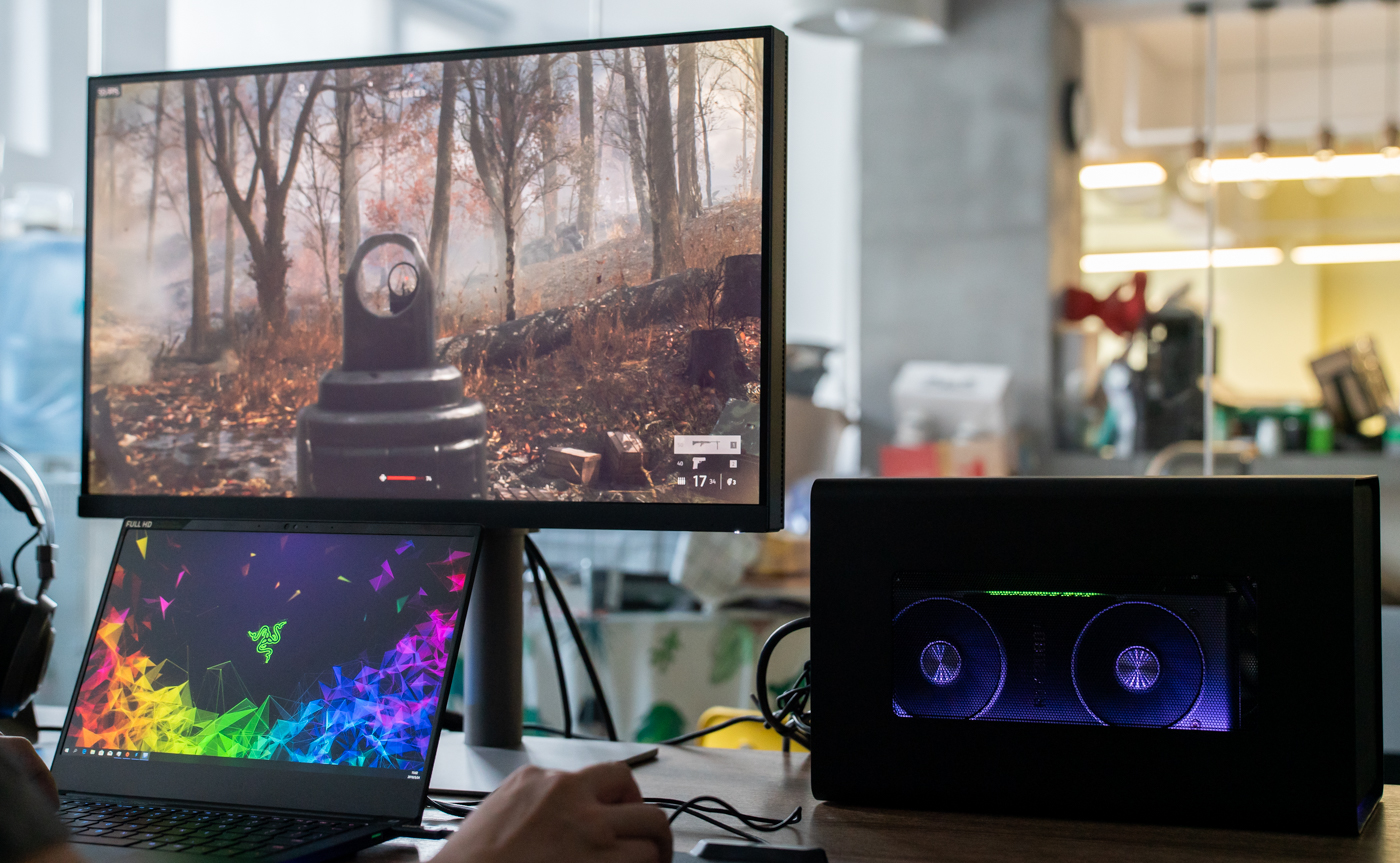 雷蛇razer战核x幻彩版显卡扩展坞,雷蛇战核x连接外置显示器