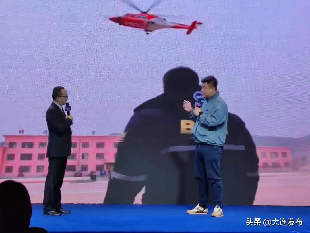 一起看大连的海景,大连的新媒体公司