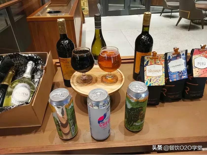 瑞幸咖啡店一年能赚多少钱,讲瑞幸咖啡和星巴克咖啡经营模式