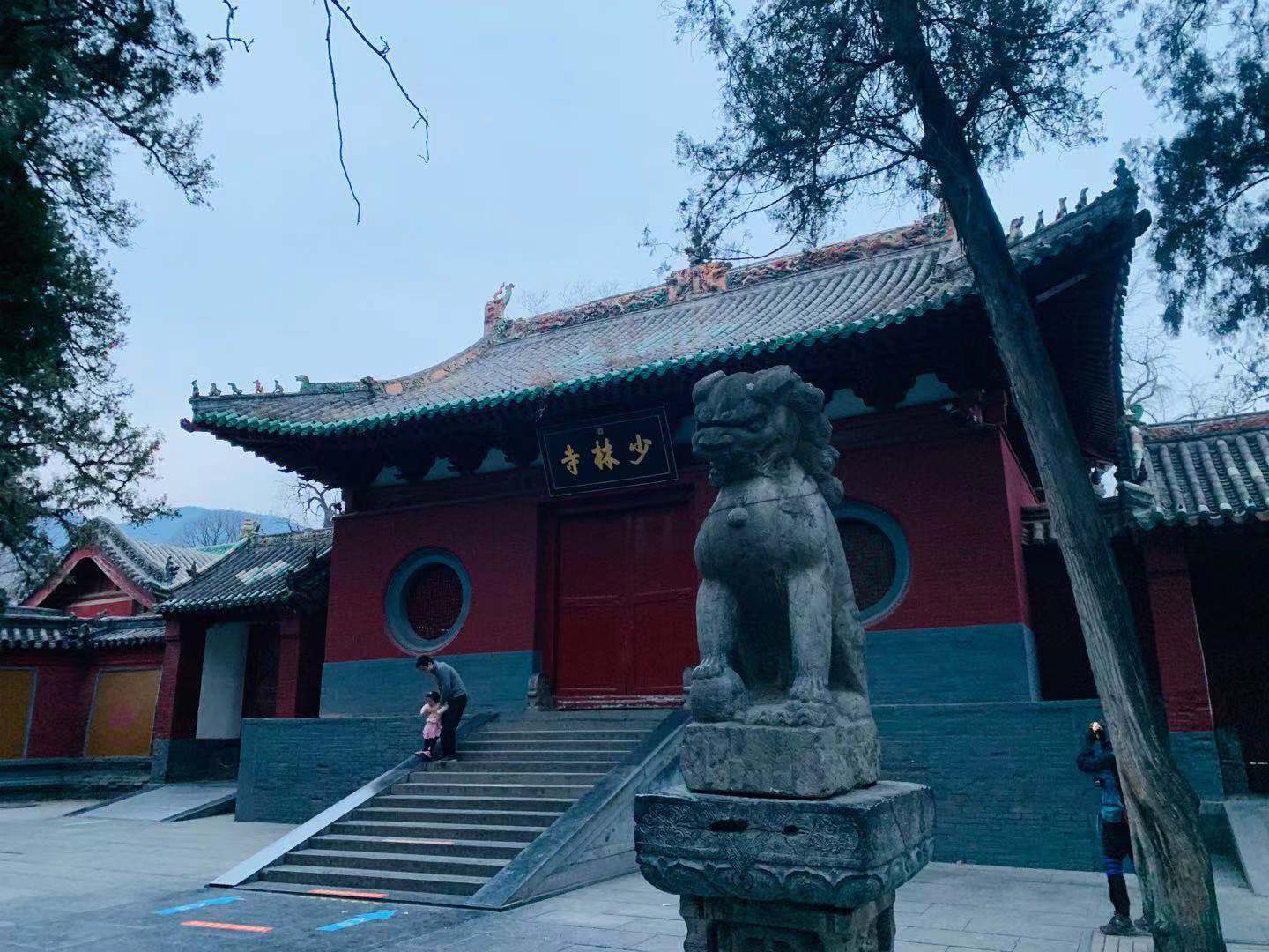 郑州少林寺一天纯玩旅游团,郑州驴友张三疯龙门大峡谷