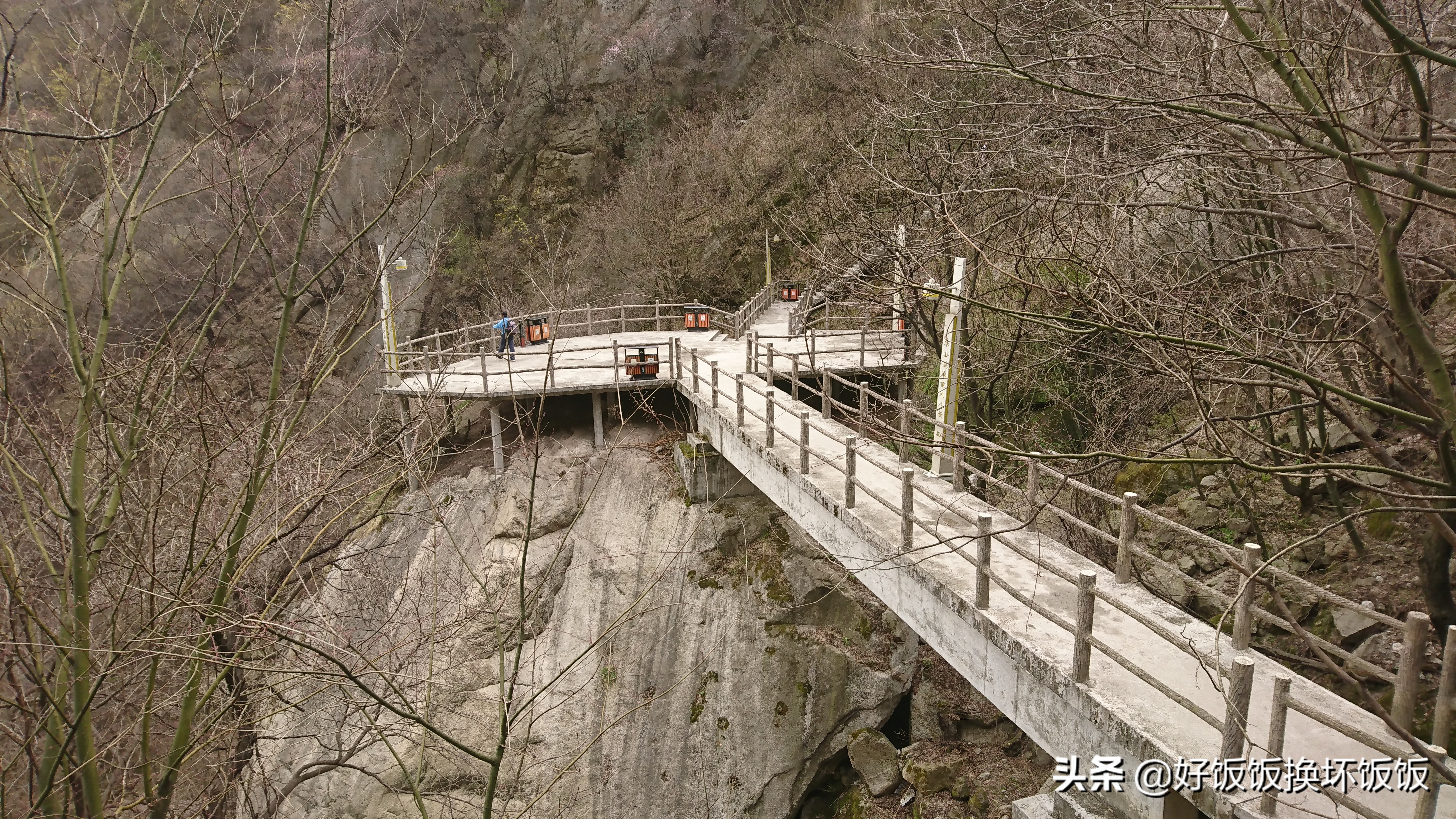 华山站到华山北峰怎么走,华山西峰到华山北峰山路怎样