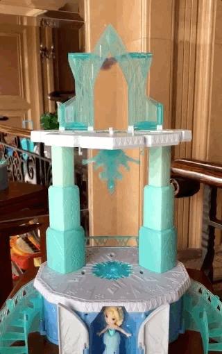 “我，30岁已婚*男猛**，陪女儿看完冰雪奇缘后，怂了”