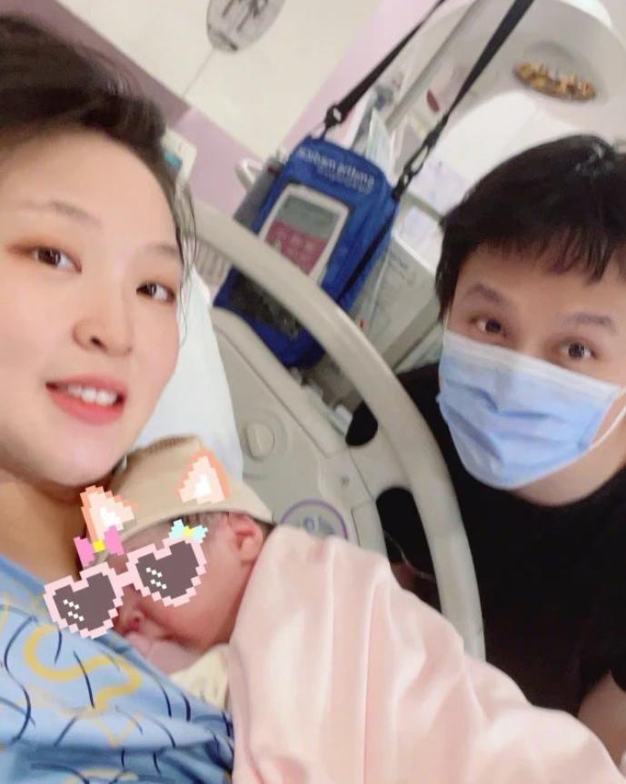 中国女排全家福图片高清,2017中国女排全家福