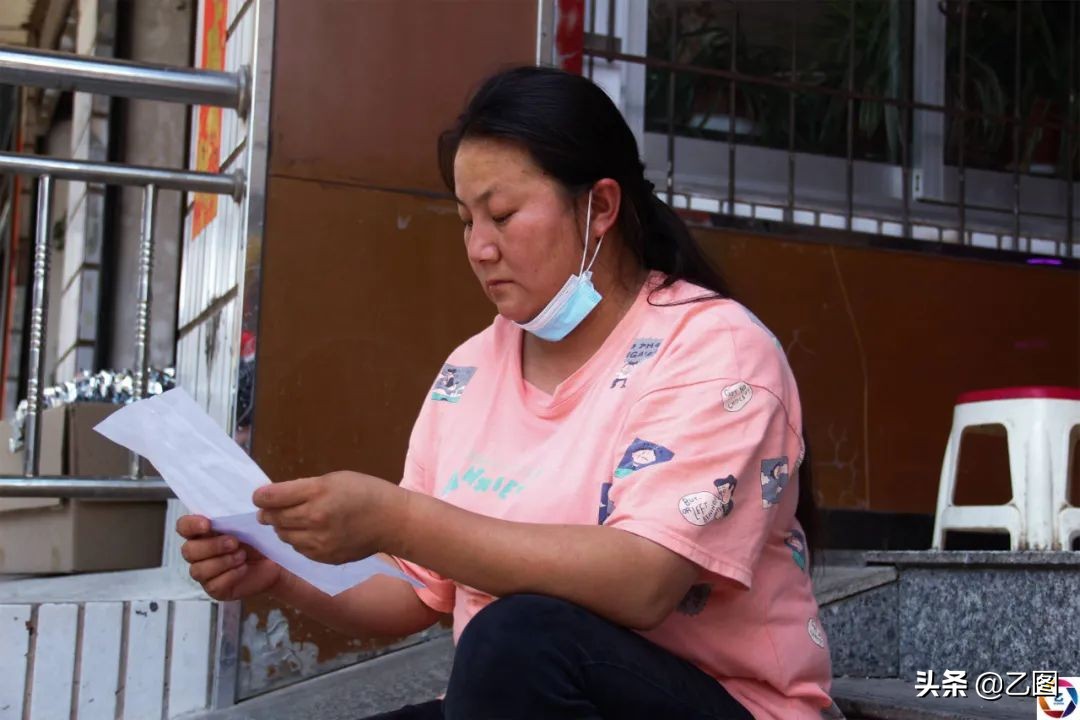 女子不孕却突然生了孩子,女子4次试管婴儿终怀孕