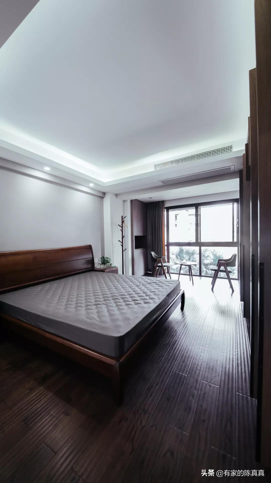 新景国际外滩90平挑空客厅,新景国际外滩100平米露台