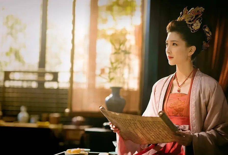 穿越古代娶三妻四妾的小说,穿越回古代能娶三妻四妾吗