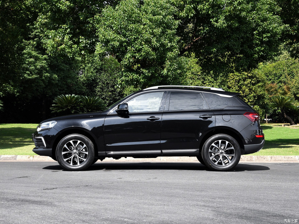 众泰T600这车怎么样,众泰t600改床车