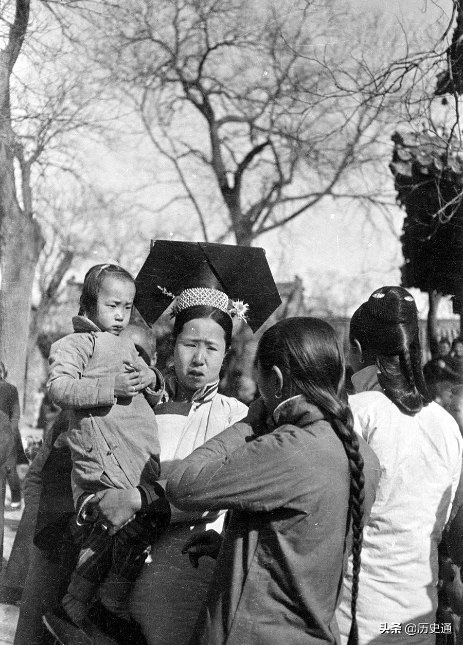 一群生不逢时的旗人儿媳妇，年龄比婆婆小，长得却比婆婆老