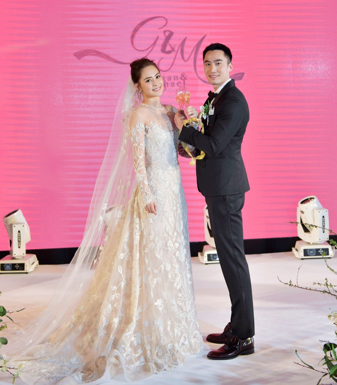 看看最美的新娘子，2019争取把2018送出去的份子钱收回来～