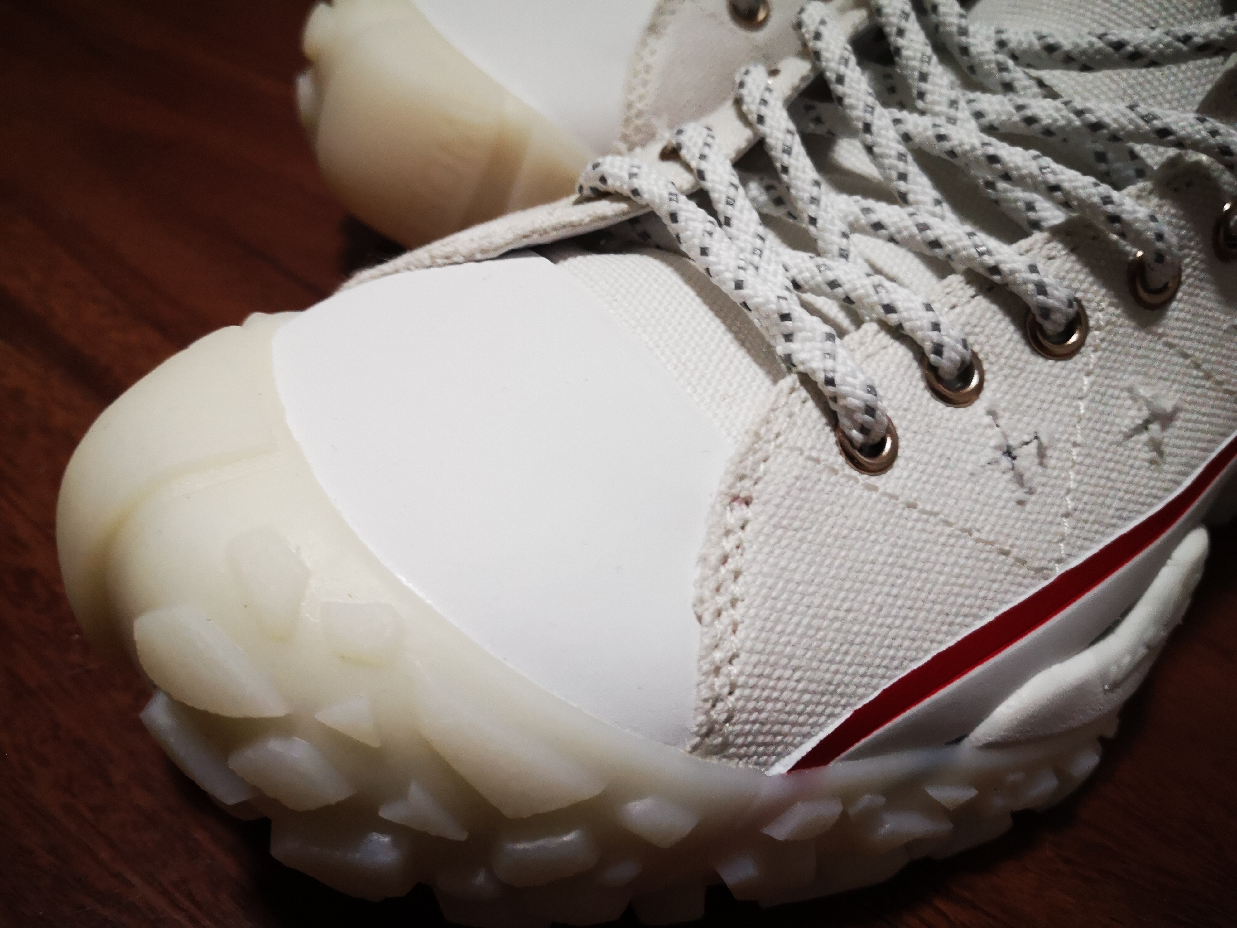 李宁鼠咬天开来了！最具中国风+可撕鞋面+盲盒玩法…满是惊喜