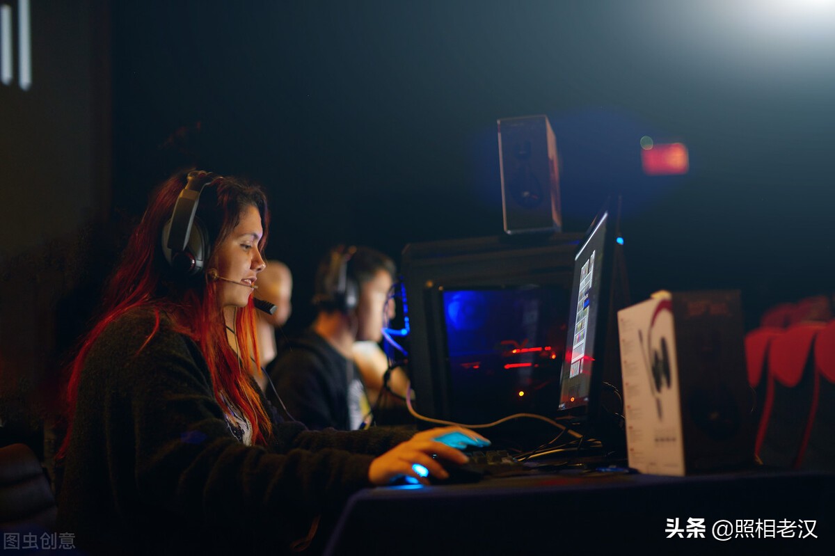 缃戝惂缁忚惀鍗佸嚑骞寸殑鎰熻Е,鏇剧粡鐥磋糠缃戝惂