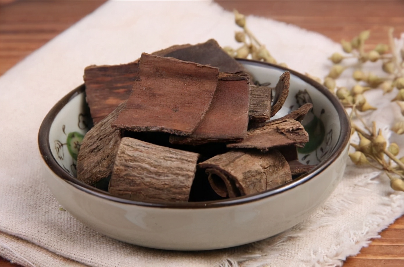 肾不好夜尿多吃什么药,肾阳虚导致的夜尿频繁