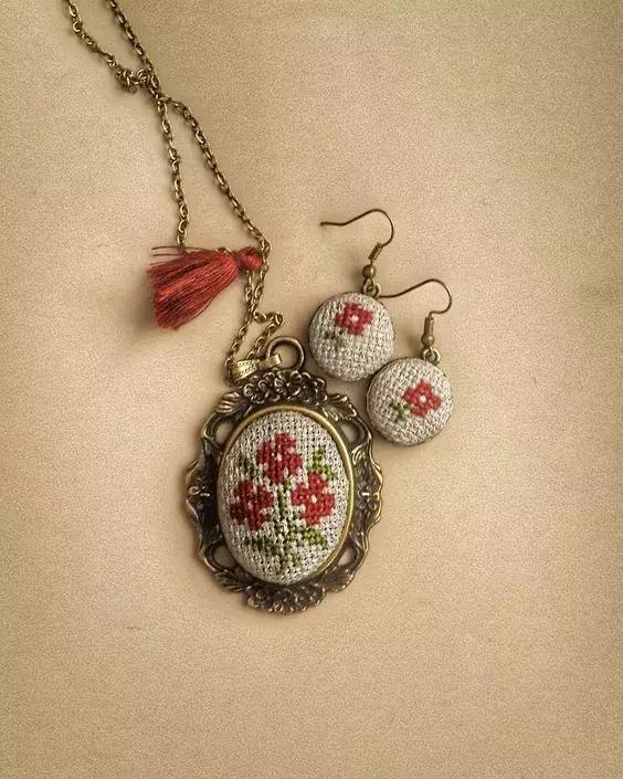 法式珠绣毛衣链手工教程,复古布刺绣毛衣链