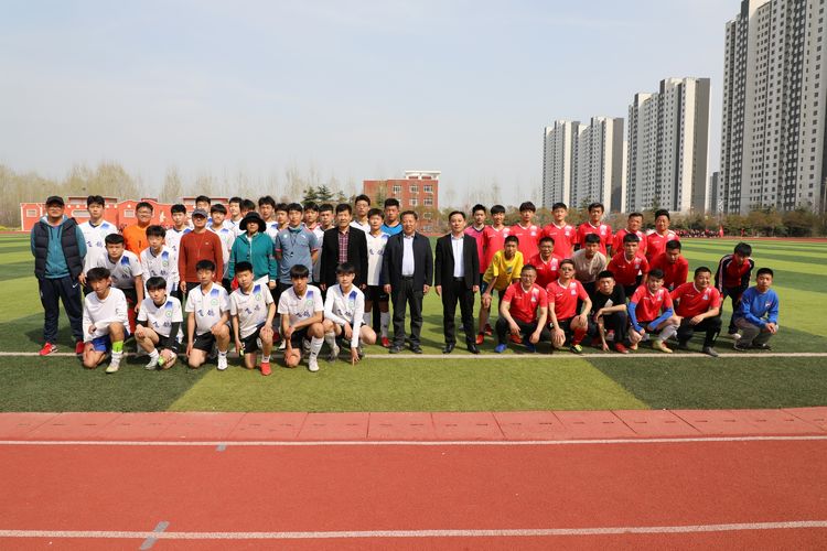 枣庄十五中篮球比赛,枣庄十六中一中足球赛