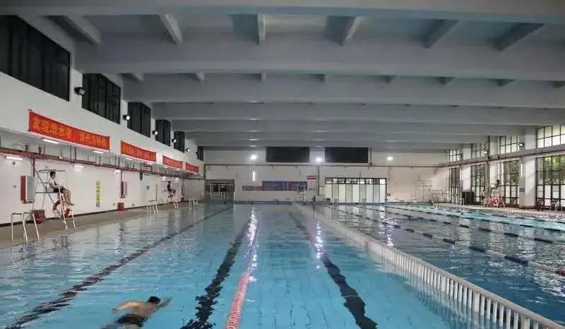 中国所有有游泳池的大学,广东省哪个大学有游泳池