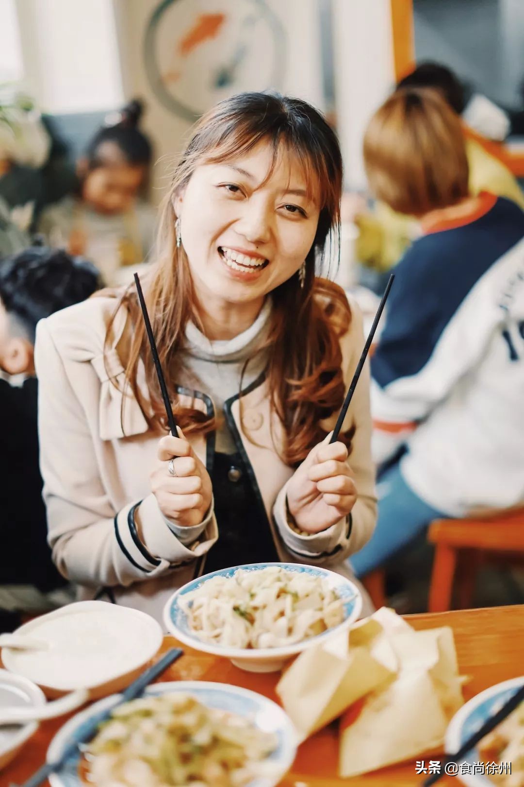 创历史！徐州凉皮开到悉尼！健身私教烹制的美味，还有变态辣……