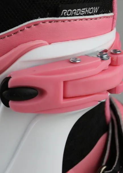 如何挑选一双好的儿童轮滑鞋,怎样给儿童选轮滑鞋