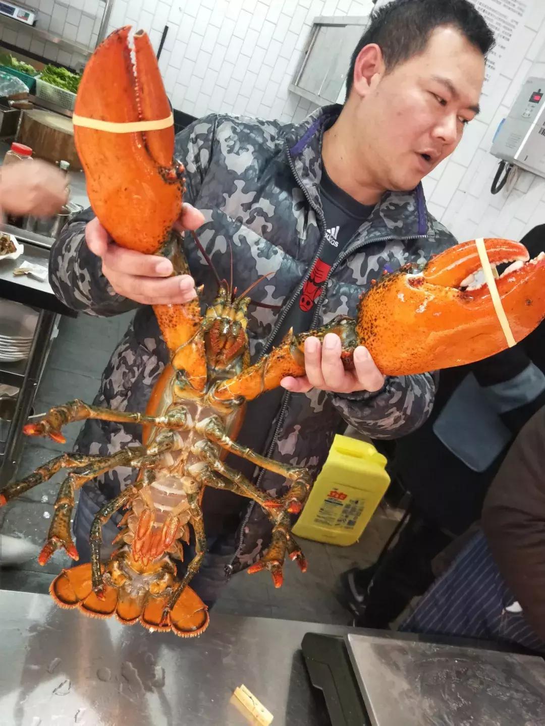 美食探店4人海鲜,美食探店大超市