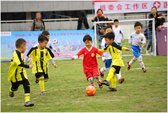 小孩子了解足球的基本知识,幼儿足球小知识