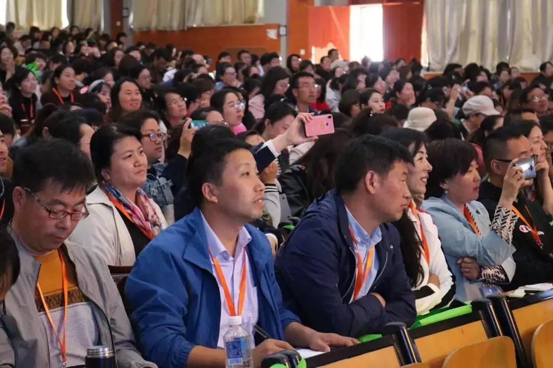 听了老教师的课怎么评课,名师评优课