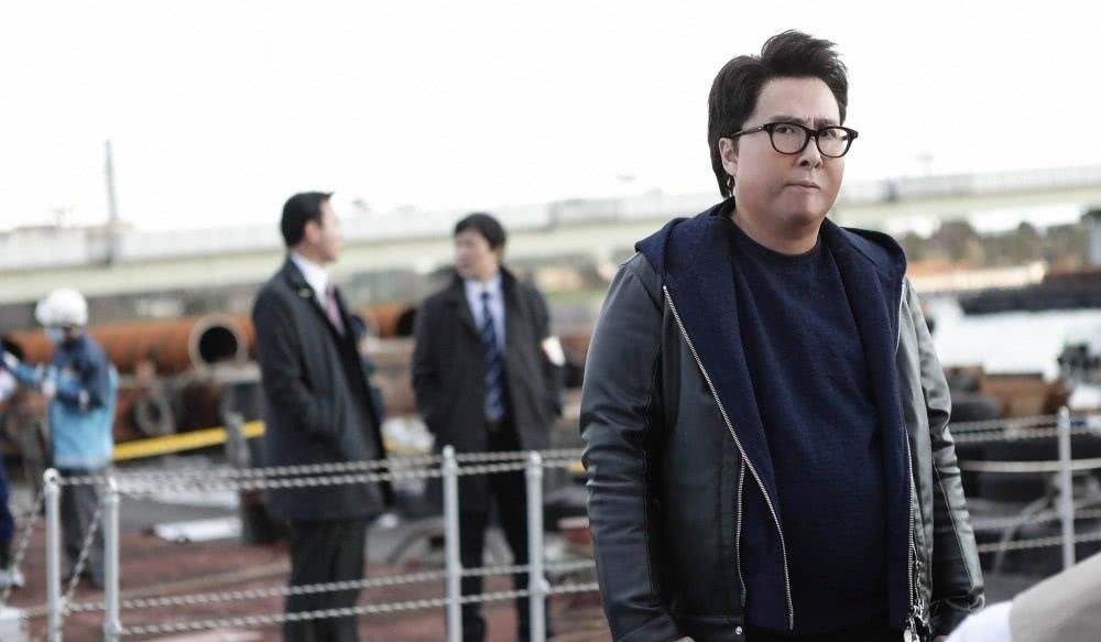 《肥龙过江》熟脸多,只认识客串的王祖蓝,你认出僵尸道长了吗?