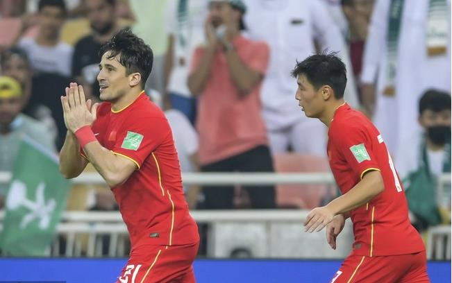 李铁谈替换洛国富,李铁为何不让阿兰和洛国富首发