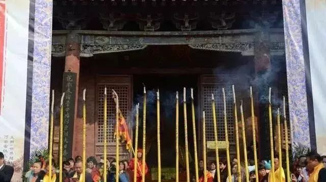 什么是祠堂文化谈谈中国祠堂文化,中国祠堂的历史和文化背景
