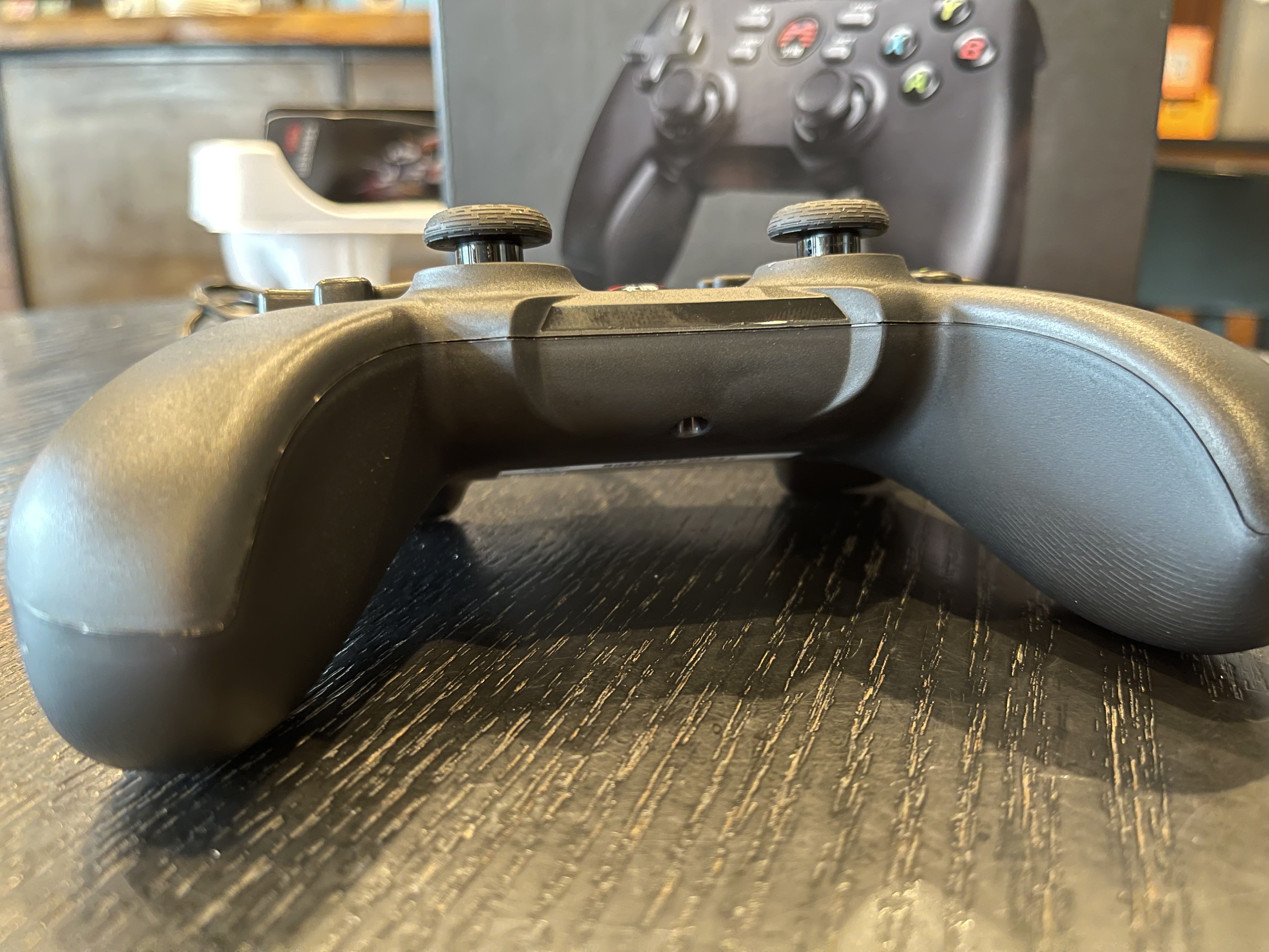 北通蝙蝠bd4e和雷神g50,北通蝙蝠4e手柄玩使命召唤