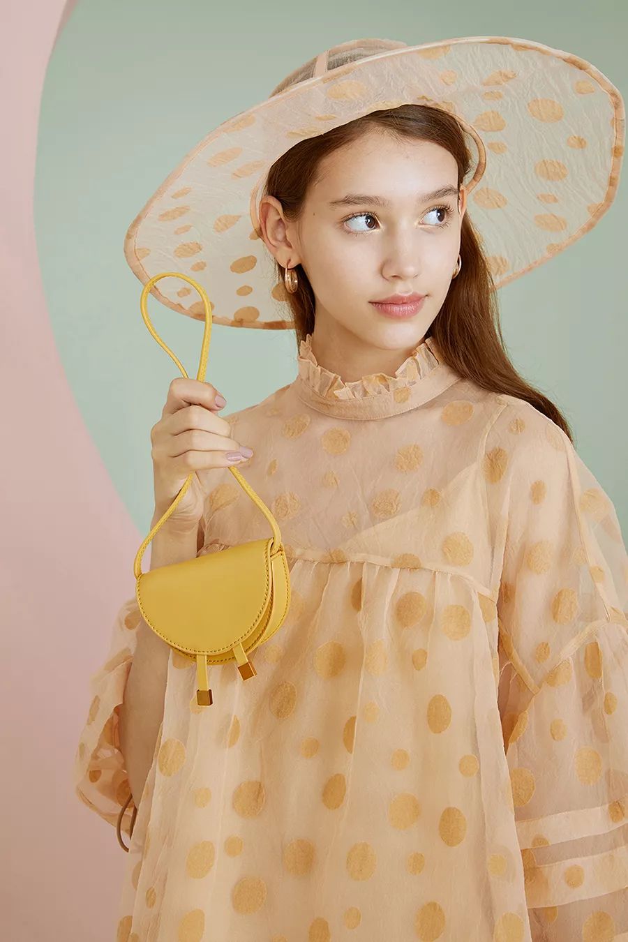 和小ck一样的小众包包,包包小ck轻奢风