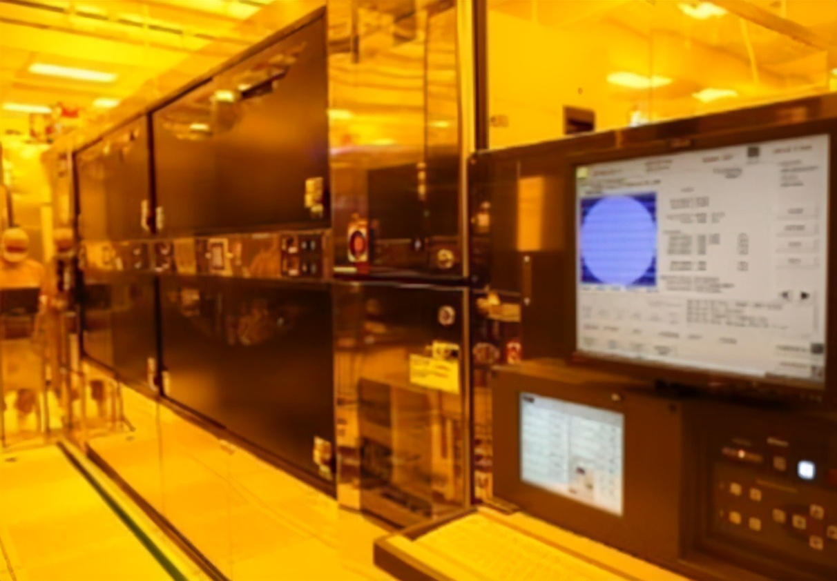 三个月狂赚537亿,三个季度狂赚千亿