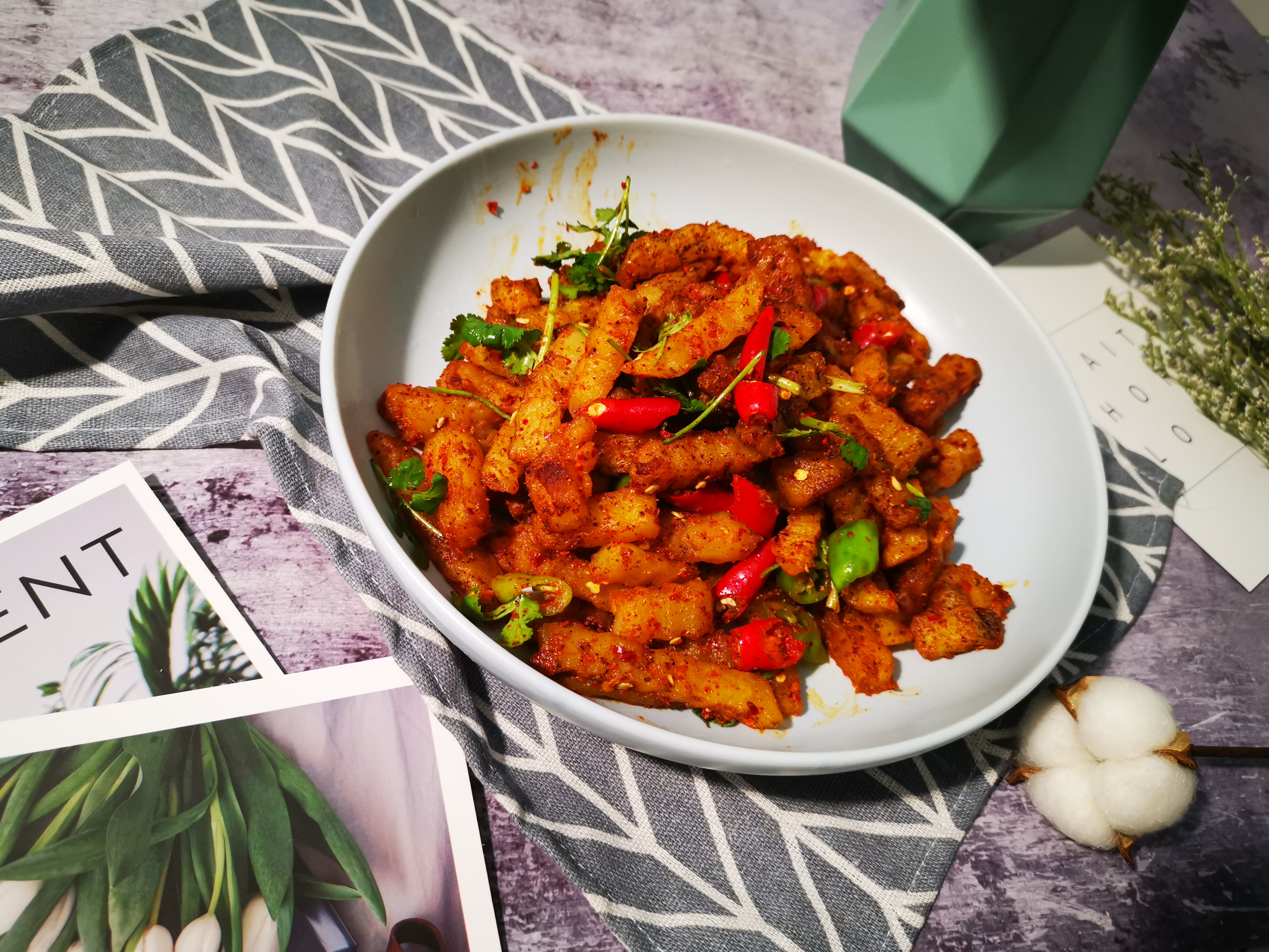 狼牙土豆超简单,狼牙土豆麻辣鲜香