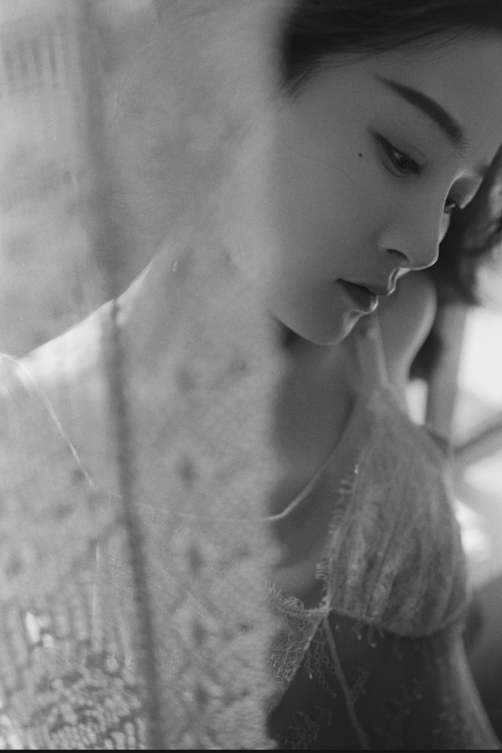 拍私房照穿不穿？脱多少？