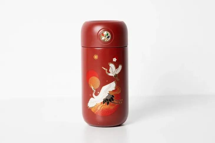 保温杯摇一摇变暖手宝,可以当暖手宝的保温杯