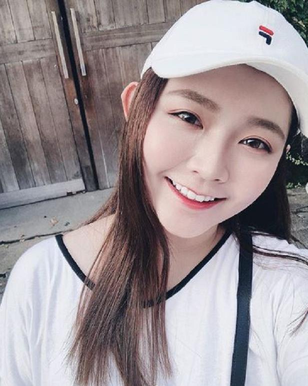 甜美女星为戏增肥14斤，胡吃海喝致胃溃疡，大腿内侧还长满肥胖纹