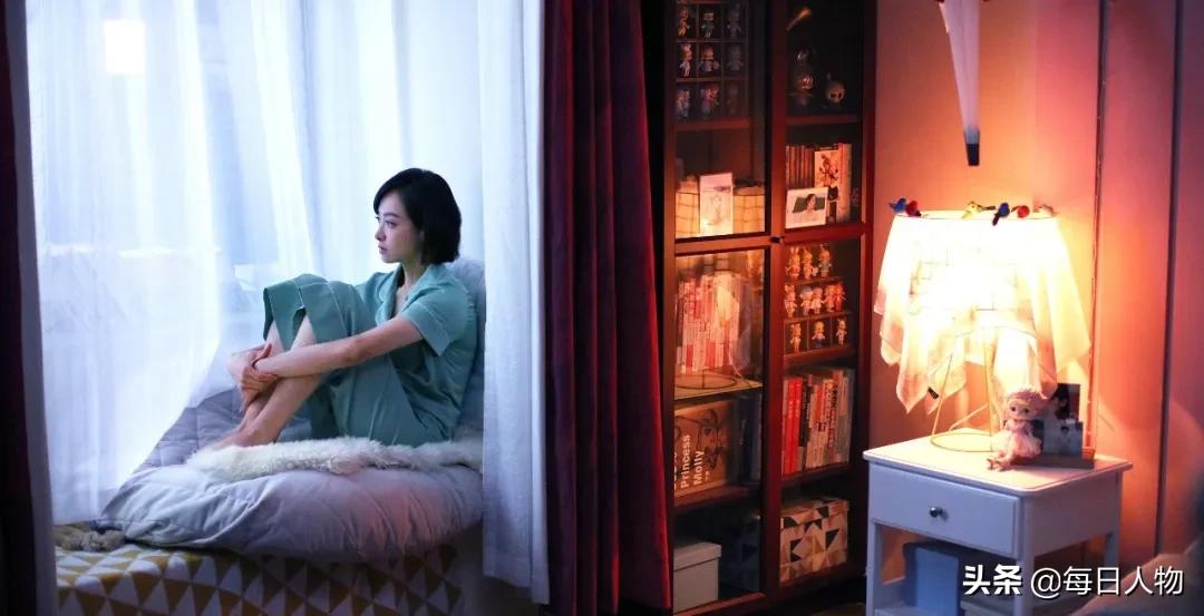 一千块买口罩，三千块买睡衣，疫情期间的女性账本