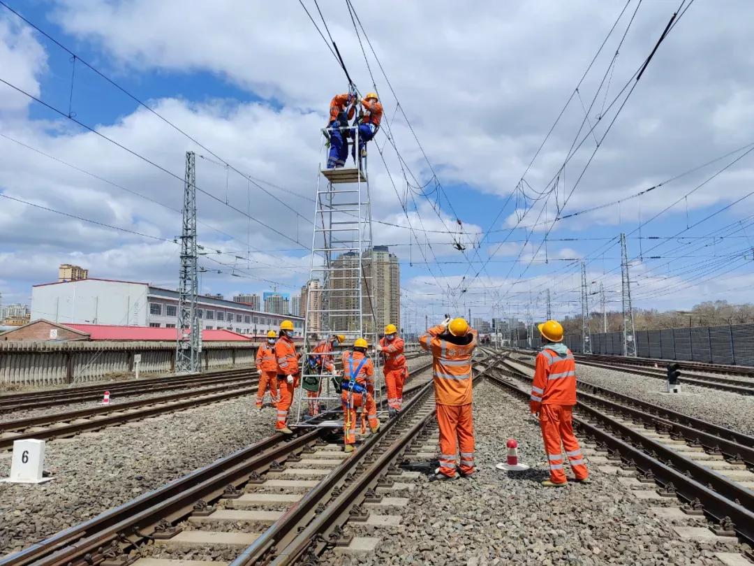 这段时间，铁路人都在忙点啥？