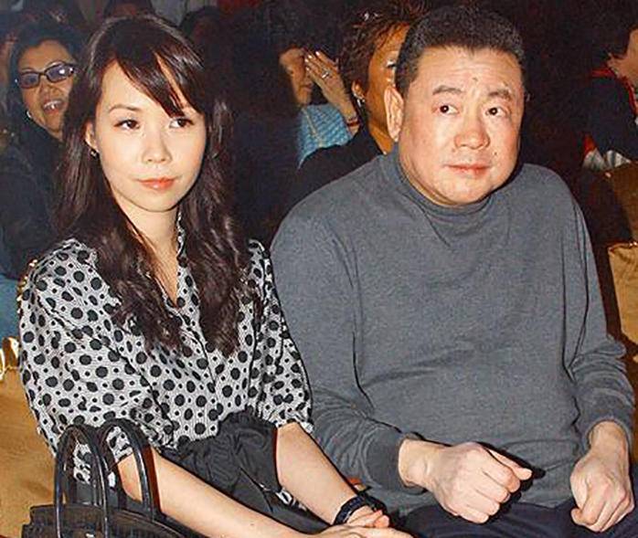 吕丽君最新视频,43岁吕丽君住20亿豪宅